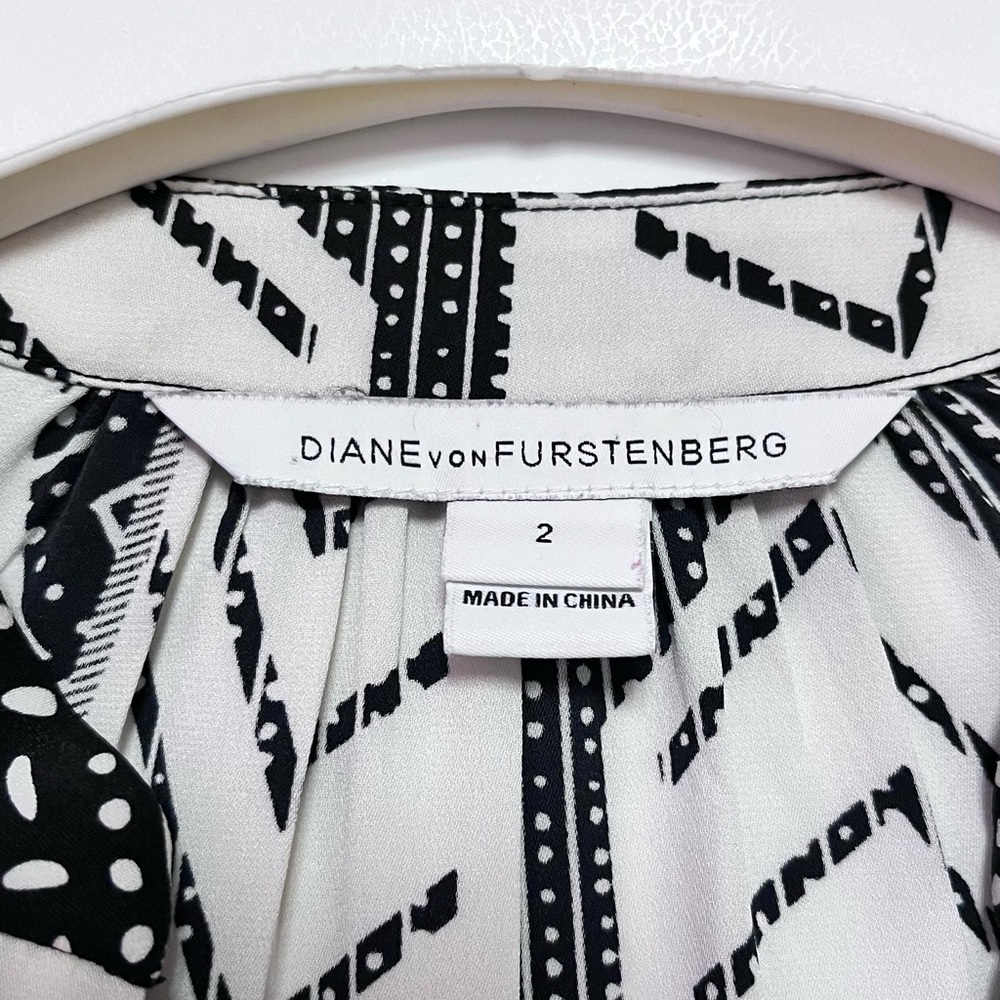 Diana von Furstenberg x Revolve Freya Silk Stretch Shirt Dress Size 2 FLAWED - Picture 9 of 14
